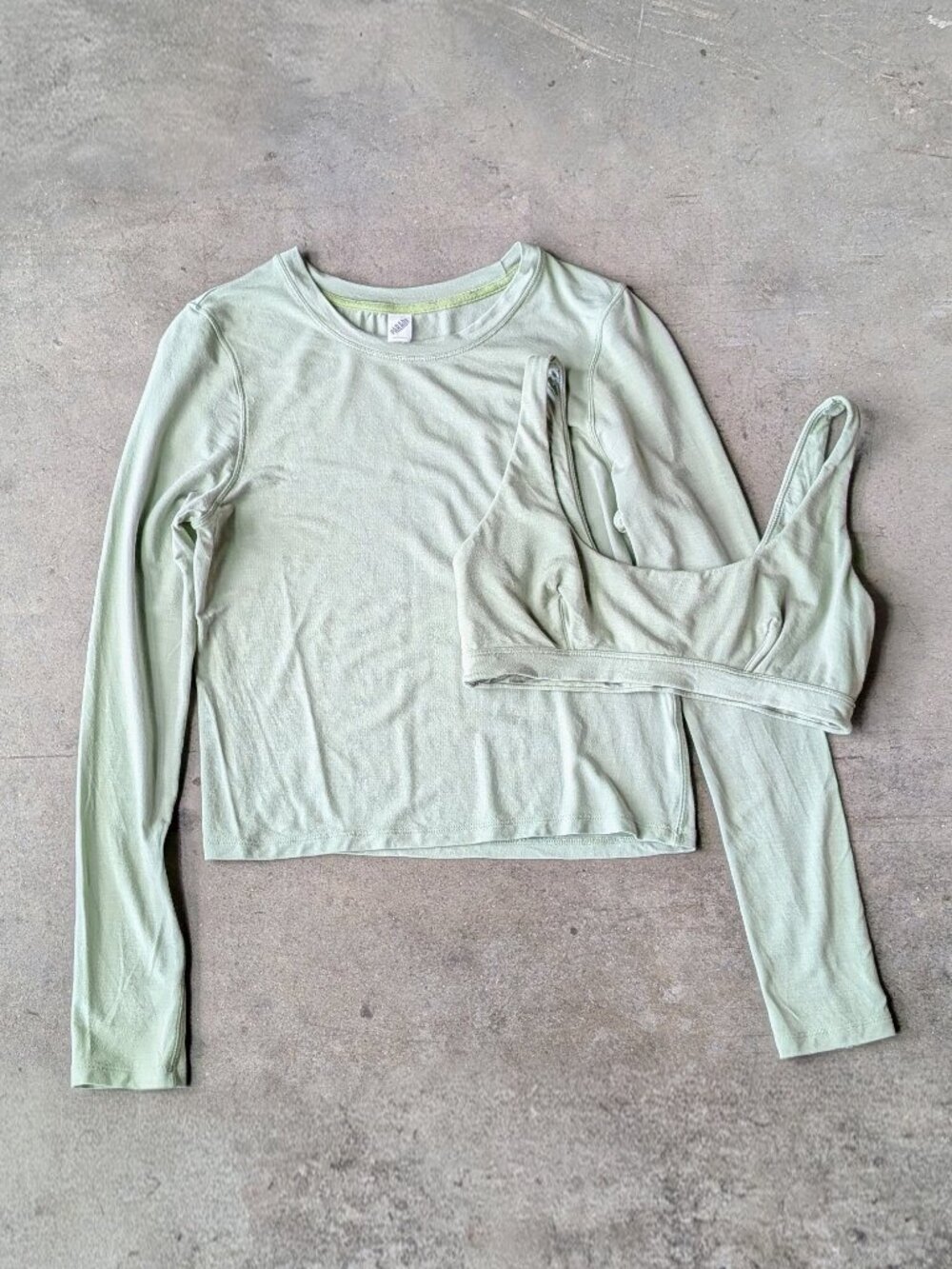 Parade Green Long Sleeve Tee and Bralette Matching Set medium